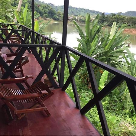 Mao Pha Sok Guesthouse لوانغ برابانغ المظهر الخارجي الصورة