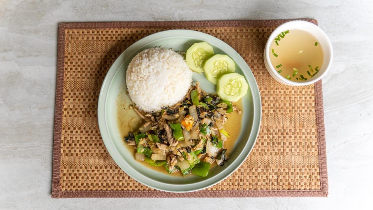 Mao Pha Sok Guesthouse لوانغ برابانغ المظهر الخارجي الصورة